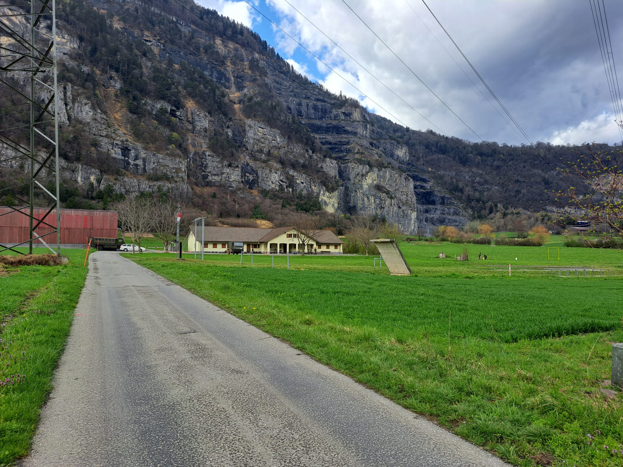 Moins de tirs et une butte, les mesures sont insuffisantes selon l'association des riverains de la place de tir de Vérolliez